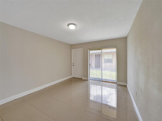 1471 NW 22nd Ct in Fort Lauderdale, FL - Building Photo - Building Photo