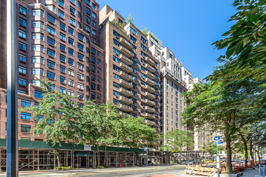 Lenox Hill in New York, NY - Foto de edificio