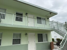 1118 N H St in Lake Worth Beach, FL - Building Photo