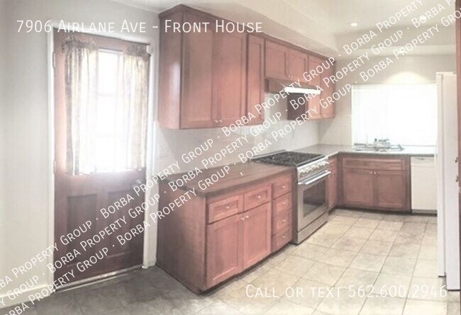 7906 Airlane Ave in Los Angeles, CA - Building Photo - Building Photo