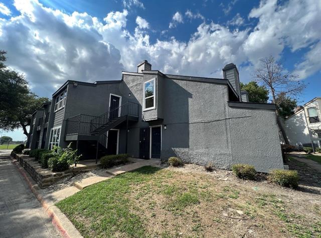 property at 9696 Walnut St