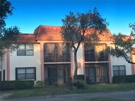 20815 NE 8th Ct in Miami, FL - Building Photo