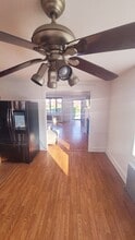 1503 E Mayland St in Philadelphia, PA - Foto de edificio - Building Photo