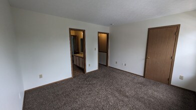 115 Taylor Ave in Marysville, OH - Building Photo - Building Photo