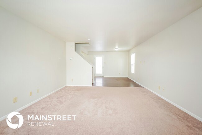 1330 Central Park Dr in Shelbyville, IN - Foto de edificio - Building Photo