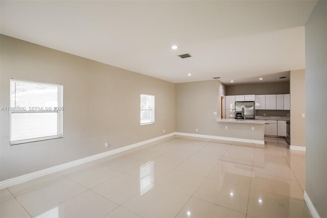 2835 NW 14th St in Fort Lauderdale, FL - Building Photo - Building Photo