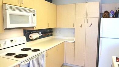 95-1077-1077 Koolani Dr in Mililani, HI - Building Photo - Building Photo