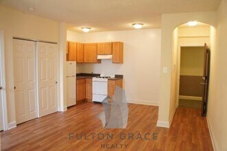 1742 N Humboldt Blvd in Chicago, IL - Building Photo - Building Photo
