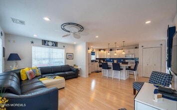 136 Joseph St in Lavallette, NJ - Building Photo - Building Photo