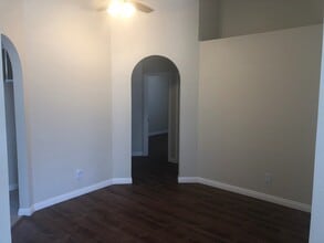 1032 Wood Hollow Cir in Fairfield, CA - Building Photo - Building Photo
