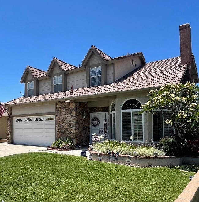 8473 E Meadowridge St in Anaheim, CA - Building Photo - Building Photo