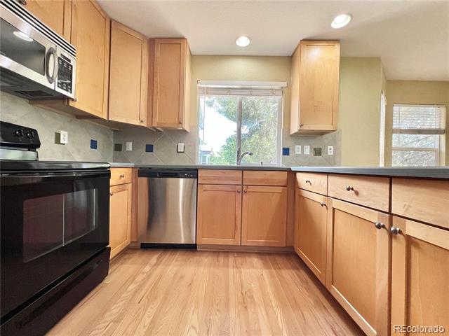 16053 E 105th Ct in Commerce City, CO - Building Photo - Building Photo