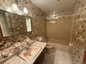 7 Brentwood Dr in New City, NY - Building Photo - Building Photo