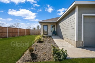 10647 Nye Pass in San Antonio, TX - Building Photo - Building Photo