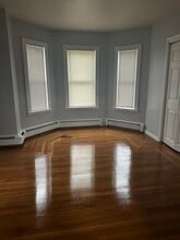 44 Trescott St in Taunton, MA - Building Photo - Building Photo