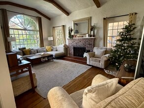 471 S La Peer Dr in Beverly Hills, CA - Foto de edificio - Building Photo