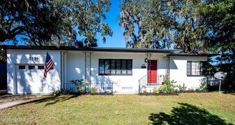 2339 Broward Rd in Jacksonville, FL - Building Photo