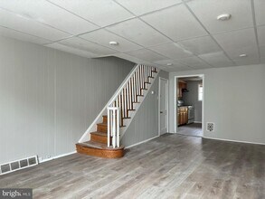 1536 S Bailey St in Philadelphia, PA - Foto de edificio - Building Photo