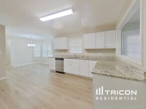 3560 Erdly Ln in Snellville, GA - Building Photo - Building Photo