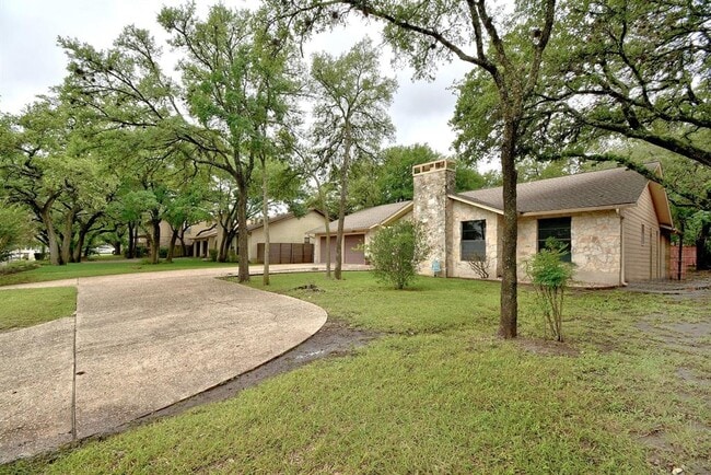 8504 Mesa Dr in Austin, TX - Building Photo - Building Photo