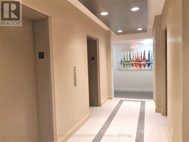 825 Church St in Toronto, ON - Building Photo - Building Photo