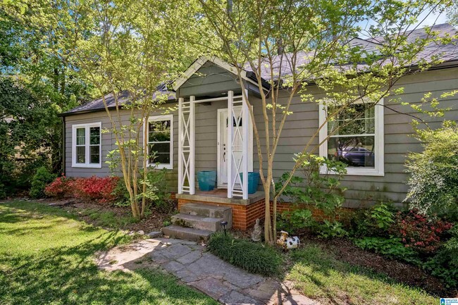 property at 1849 Windsor Blvd