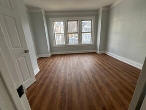 55 Schley St, Unit Apt #1 in Newark, NJ - Building Photo - Building Photo