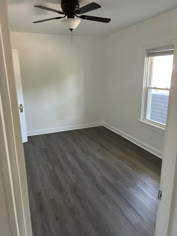 1300 Stewart St in Natrona Heights, PA - Foto de edificio - Building Photo