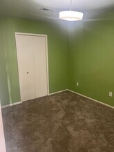 112 S Washington St in Bloomfield, IA - Building Photo - Building Photo