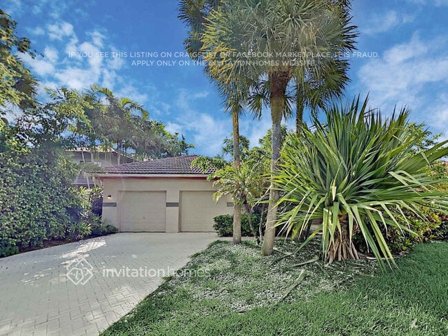 property at 800 SW 87th Terrace