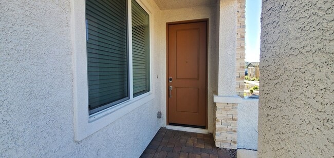 184 Wewatta Ave in Henderson, NV - Building Photo - Building Photo