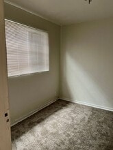 411 Cromwell Ave SW in Albuquerque, NM - Building Photo - Building Photo