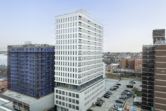 2625 4th St in Long Island City, NY - Building Photo - Building Photo