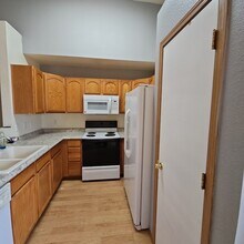 7572 Middle Bay Way in Fountain, CO - Building Photo - Building Photo