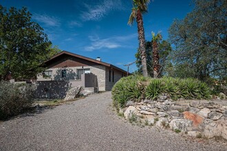 136 Rhonda St in Del Rio, TX - Building Photo - Building Photo