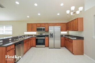 2513 Balmoral Dr in Kissimmee, FL - Building Photo - Building Photo