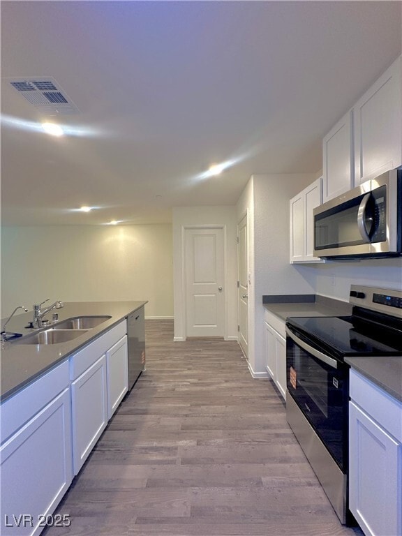 property at 6108 Hibiscus Gdn St