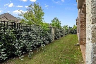 4016 Red Lynx Ln in Arlington, TX - Building Photo - Building Photo