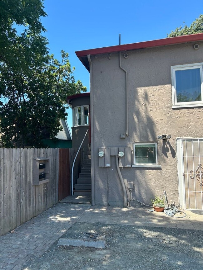 309 Pennsylvania Ave in Fairfield, CA - Building Photo - Building Photo