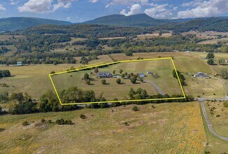 425 Brownsburg Turnpike in Rockbridge Baths, VA - Building Photo - Building Photo