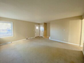 2237 Wentworth Ave in Rockford, IL - Building Photo - Building Photo