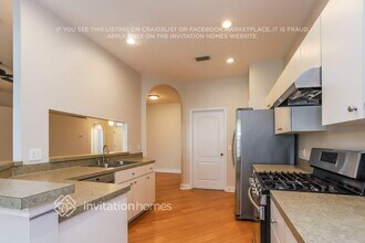 6819 Monarch Park Dr in Apollo Beach, FL - Building Photo - Building Photo