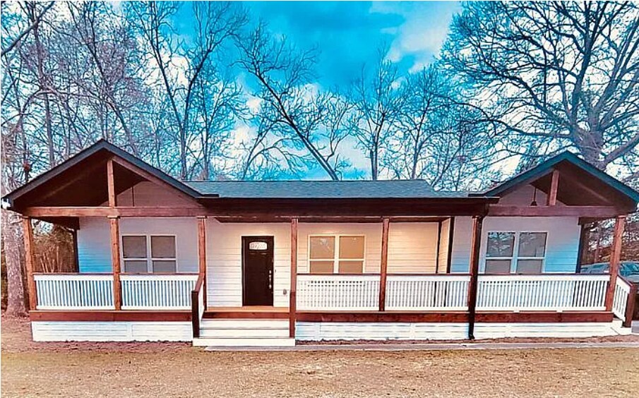 2521 Rocky Creek Rd in Macon, GA - Building Photo