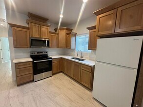448 S 17th Ave in Yuma, AZ - Building Photo - Building Photo