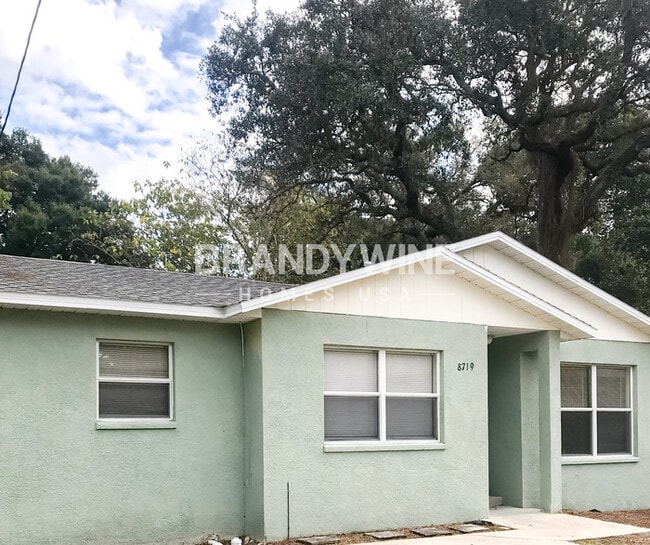 property at 8719 N Brooks St