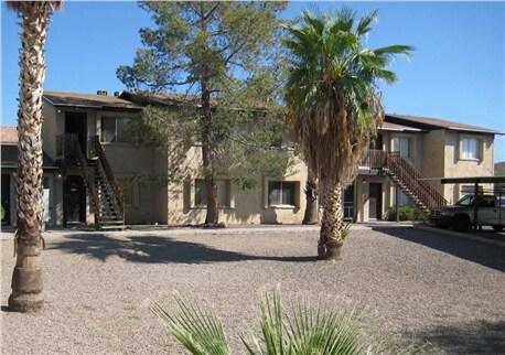 View 21 Apartments in Phoenix, AZ - Building Photo