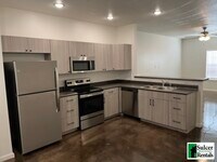 206 Armour St photo'