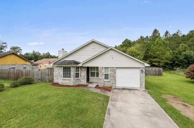 property at 1462 Paul Caswell Blvd