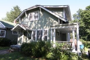 5623 Winthrop Avenue in Indianapolis, IN - Building Photo
