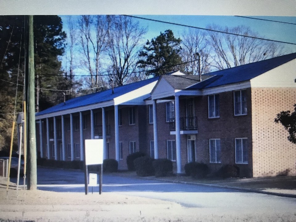 4343 Victory Dr in Columbus, GA - Foto de edificio